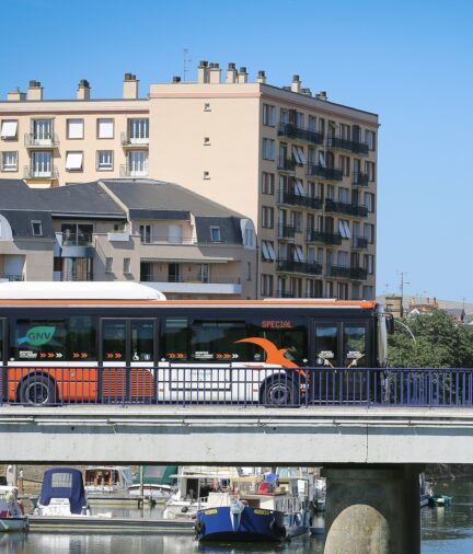 bus-gnv-le-mans